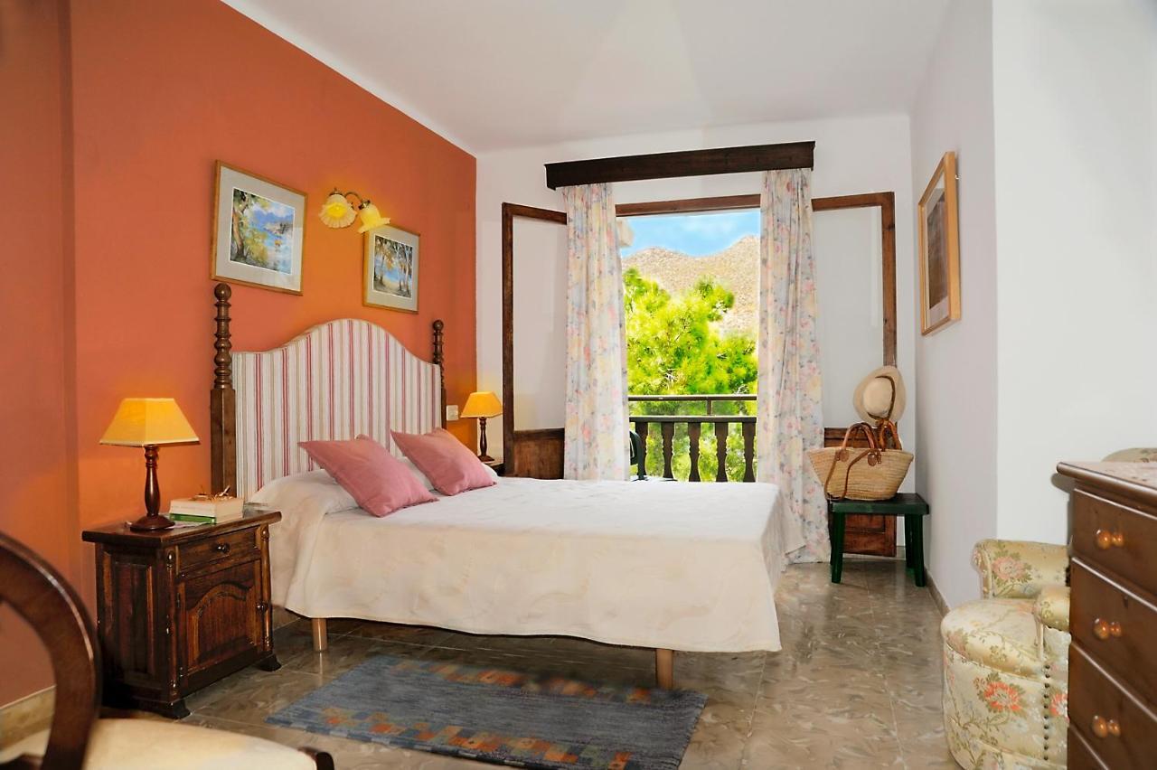 Hostal Los Pinos Cala de Sant Vicenc Exterior foto